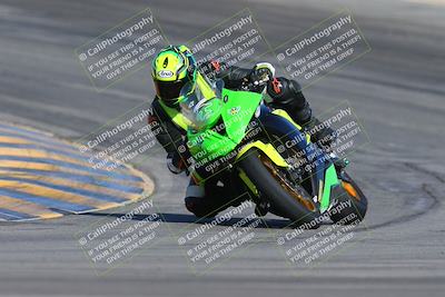 media/Nov-15-2024-CVMA Friday Practice (Fri) [[b142d29251]]/4-Group 4 and Trackday/Session 2 (Turn 10)/